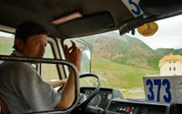 Дума попросит Путина о признании в России водительских прав граждан Киргизии
