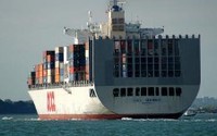 Крупнейшее в мире контейнерное судно отправилось в первый рейс